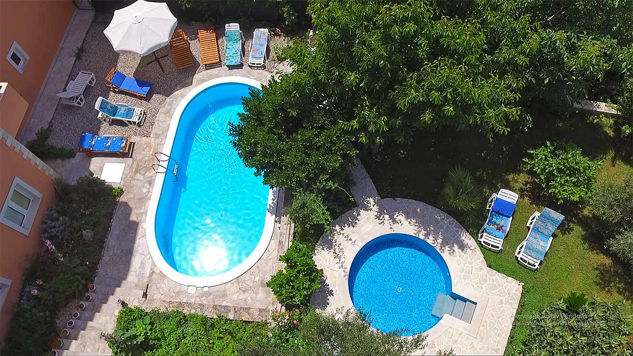 Makarska Kroatien - Ferienhaus mit Pool - Villa ART / 03