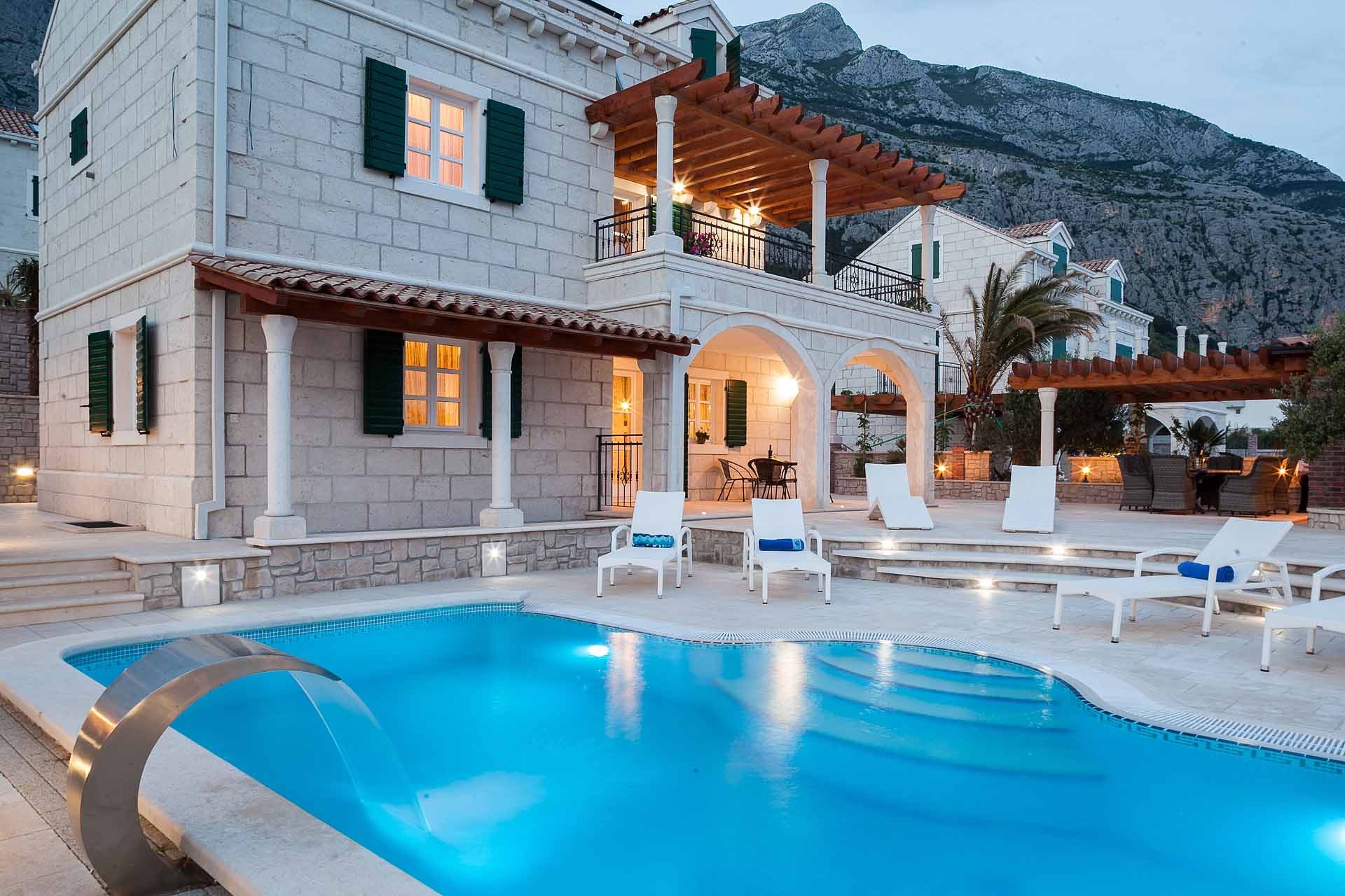 Luxus-Ferienhaus Kroatien mit Pool - Makarska Villa Srzic 1 / 64