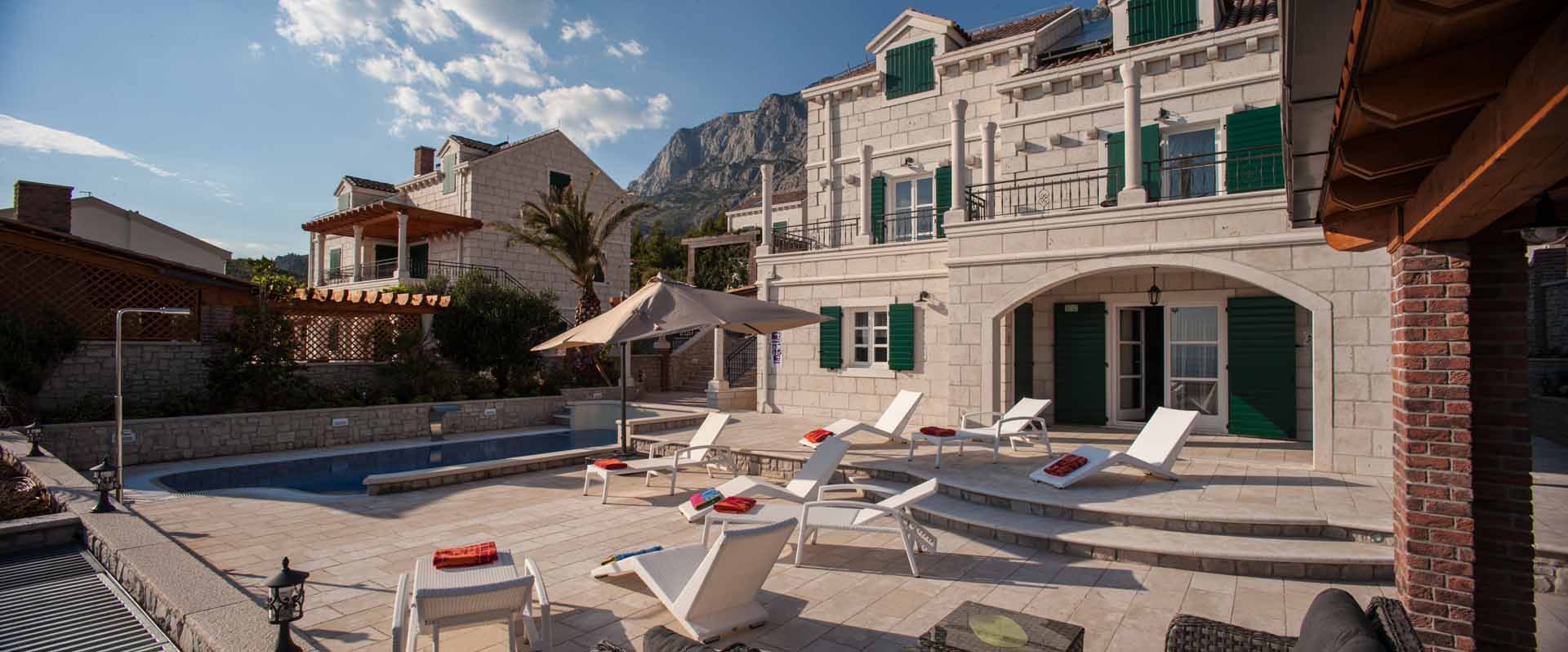 Hyra Hus i Kroatien med Pool - Makarska Villa Srzic 2 / 05