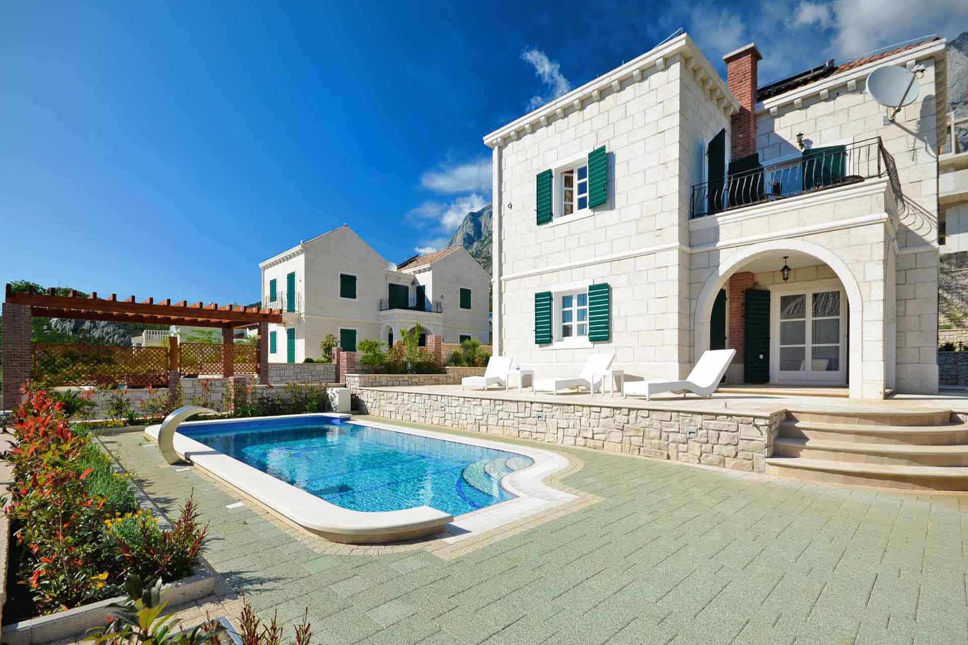 Makarska Kroatien - Ferienhaus mit Pool - Villa Srzic 4 / 01