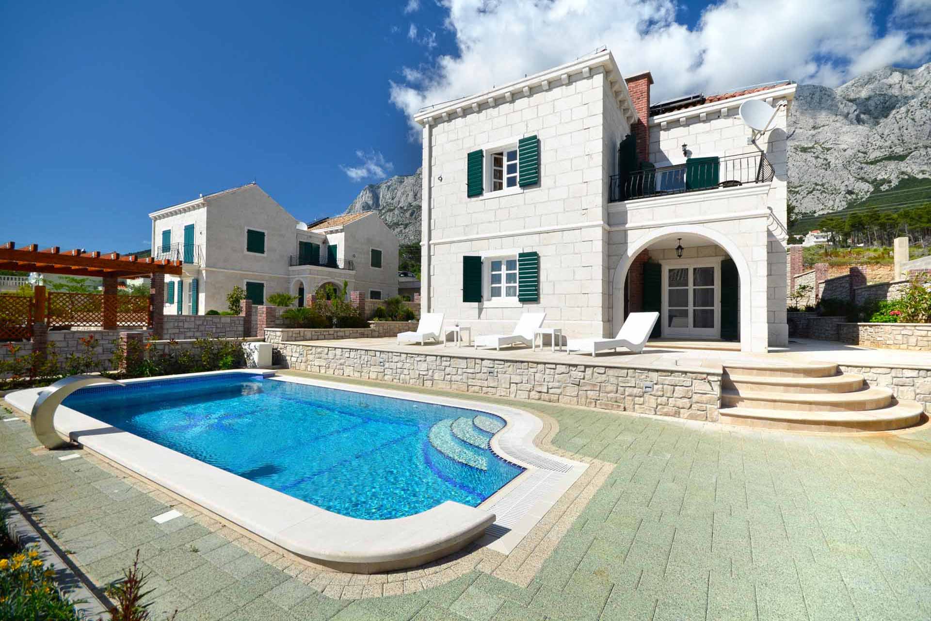 Makarska Kroatien - Ferienhaus mit Pool - Villa Srzic 4 / 02