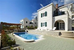 Villa Makarska with pool - Villa Srzić