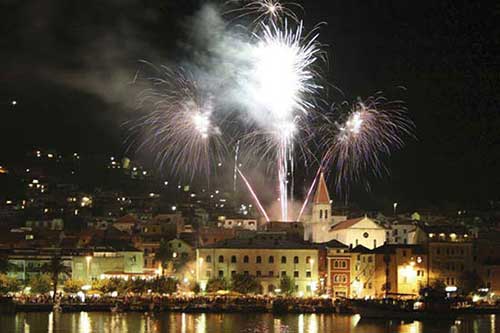 Fyrverkeri av Makarska