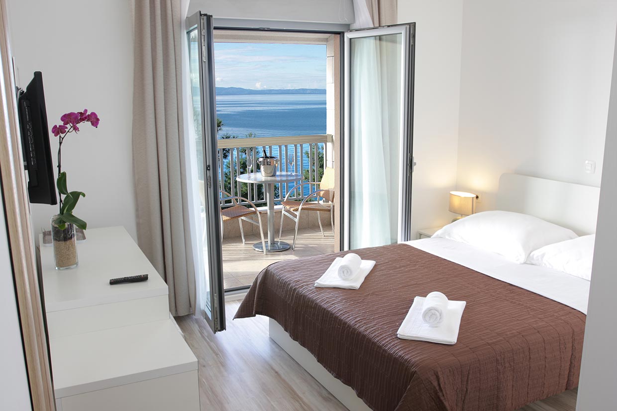 Rooms Plaža Makarska, room with sea view