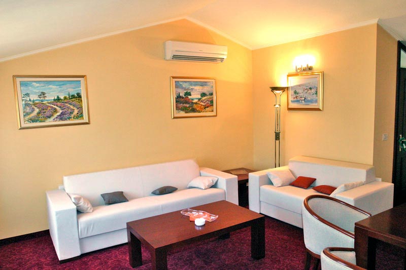 Luxury Room Makarska Croatia - Villa Riva / 12