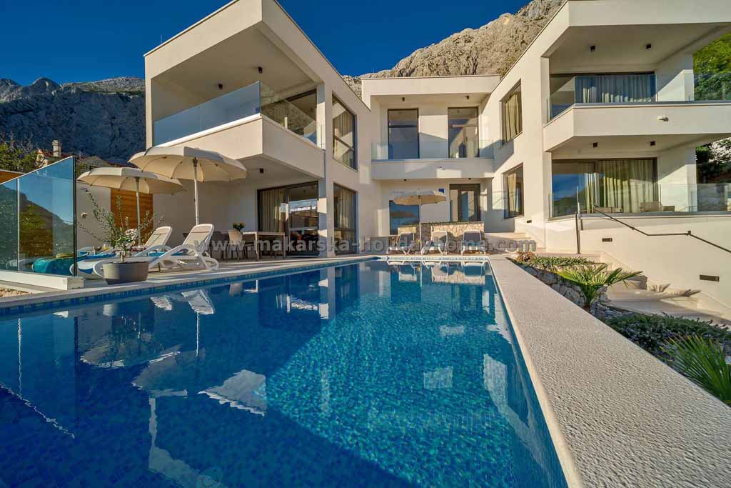 Villa Baška Voda, Croatia - Villa Dubravka / 05