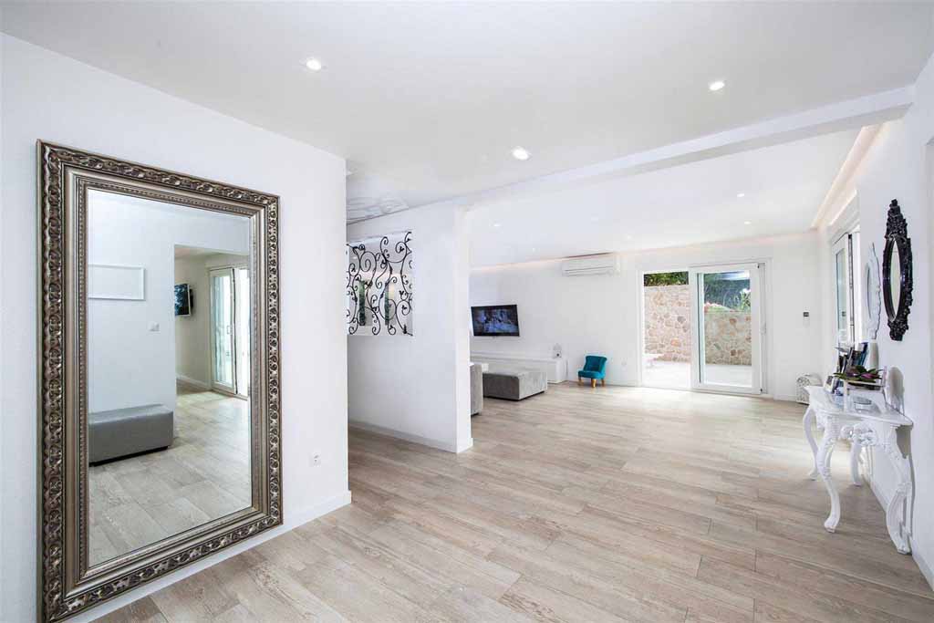 Роскошная вилла с бассейном Макарска - Вилла Инес / 20