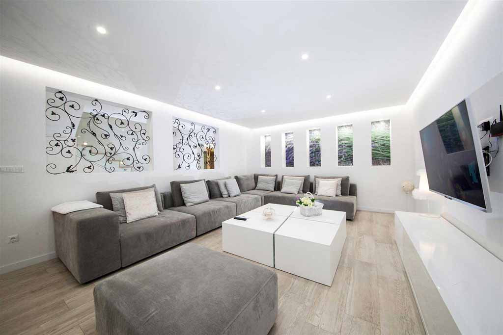  Вилла с бассейном  в Хорватии - Башка Вода - Вилла Инес / 22