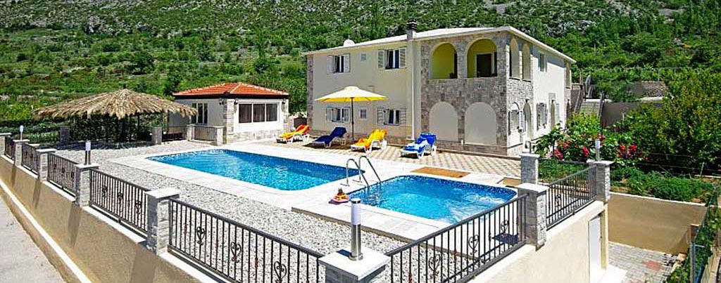 Ferienhaus Kroatien mit privatem Pool - Dalmatien - Villa Zavojane