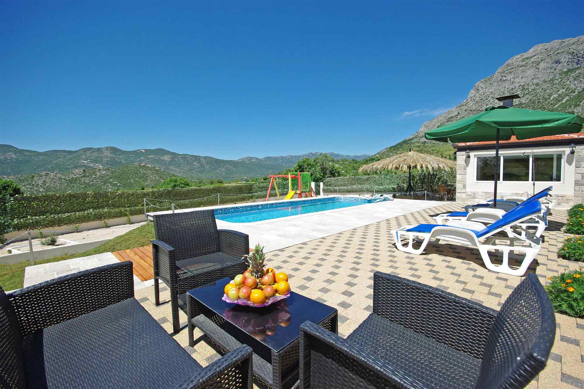 Stein Ferienhaus mit Pool Kroatien - Villa Zavojane / 10