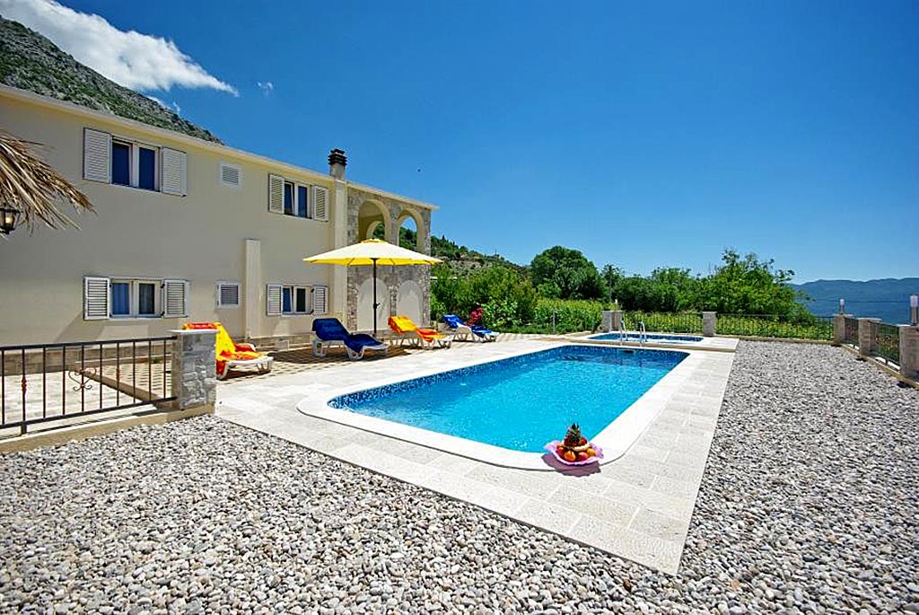 Ferienhaus Kroatien mit Pool für 10 Personen - Villa Zavojane / 16