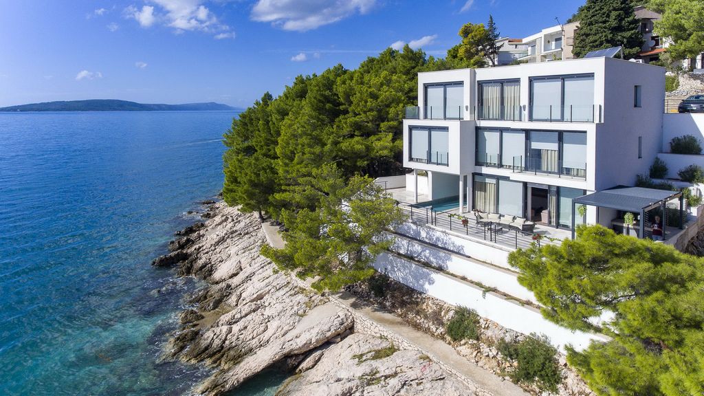 Feriehus Kroatia, villa Makarska riviera - Villa Dario / 01