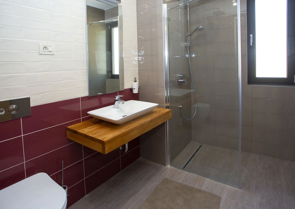 Luxury bathroom in villa with pool Drvenik - Villa Dario / 26