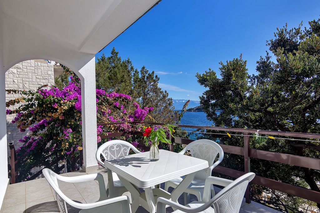 Terrace, House by the sea for 7 persons in the island of Hvar, Croatia, Villa Jure / 21