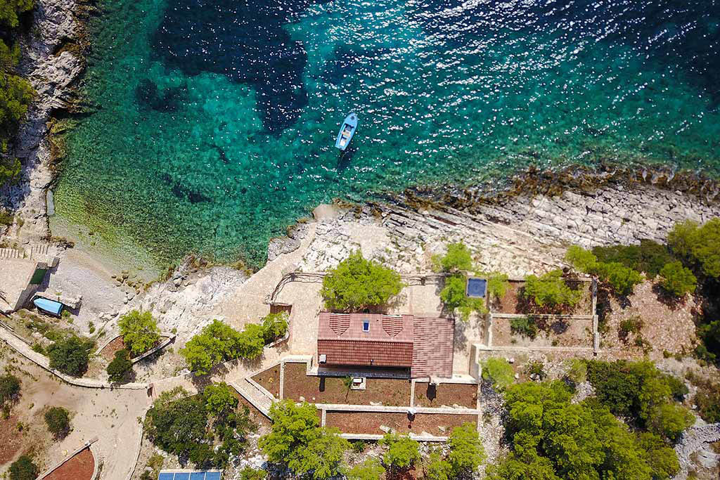 Villa by the sea island of Hvar, Villa Rubin / 01