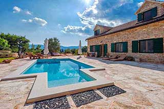 Ferienhaus Hvar mit Pool - Villa Harpocrates