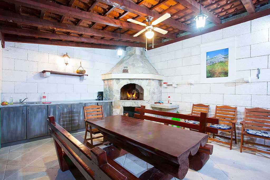 Cuisine d'été avec grill - Villa Art / 49