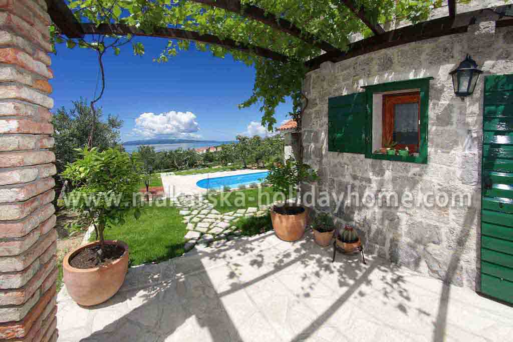 Makarska riviera villa with pool - Villa Dragan / 04