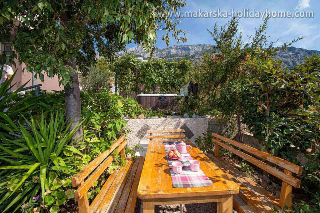 Vila v Makarské pro 11 osob - Villa Ivo / 11