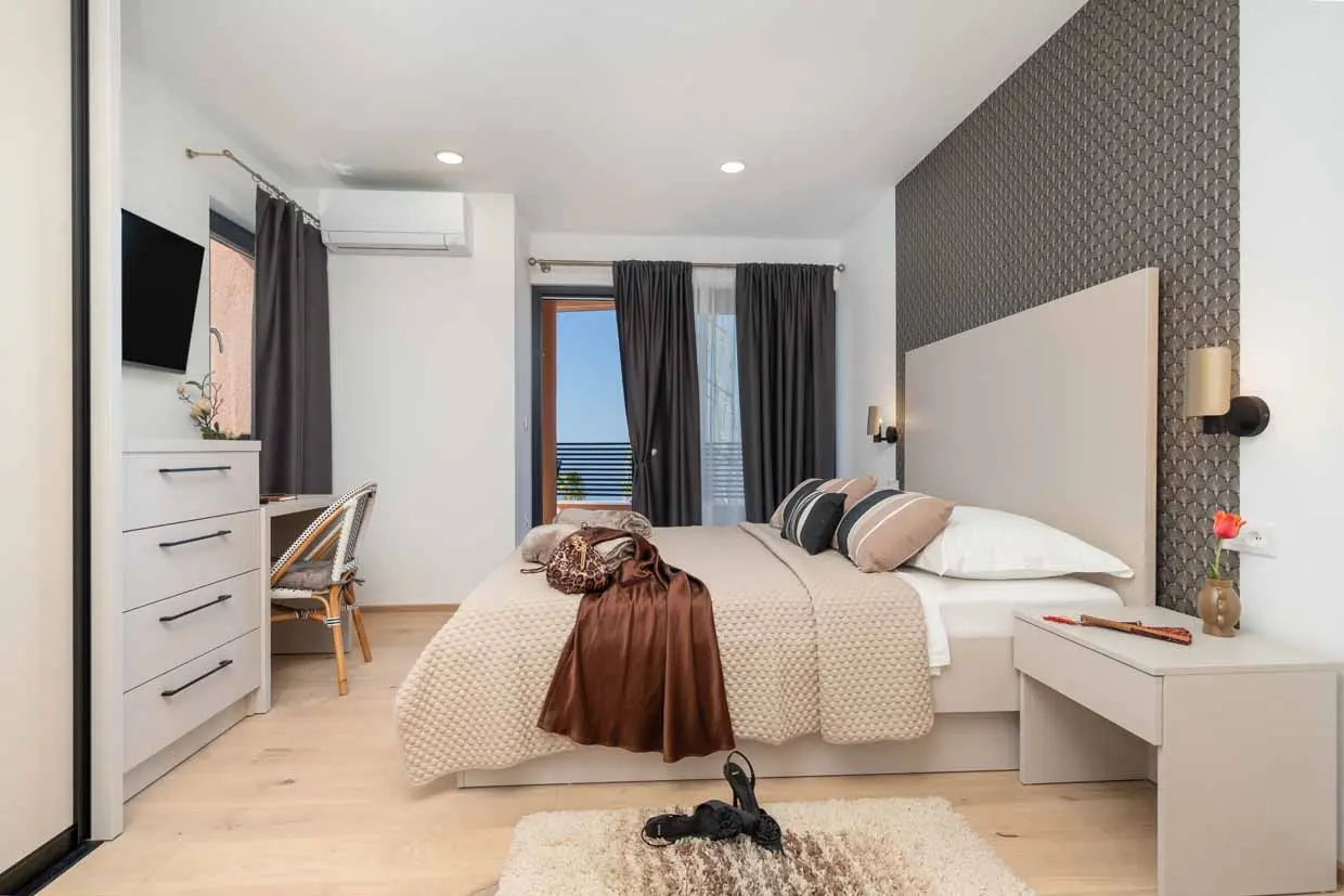 Schlafzimmer mit Balkon