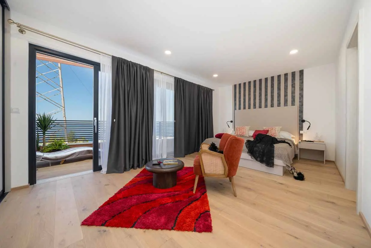 Hochwertiges Interieur