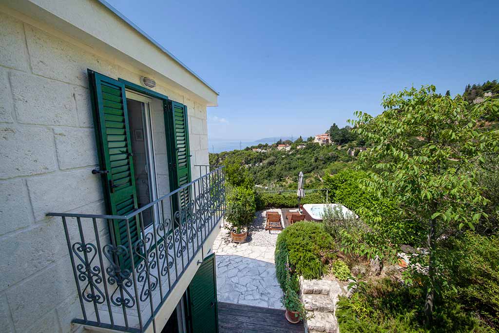 Rekreační dům v Makarské - Villa Matea / 02