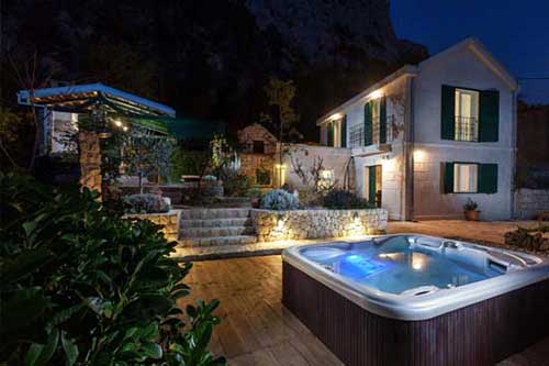 Makarska Villa mit Whirlpool für 4 Personen - Villa Matea