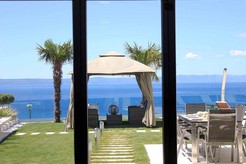 Luxury villa with pool in Makarska - Villa Opacak / 09