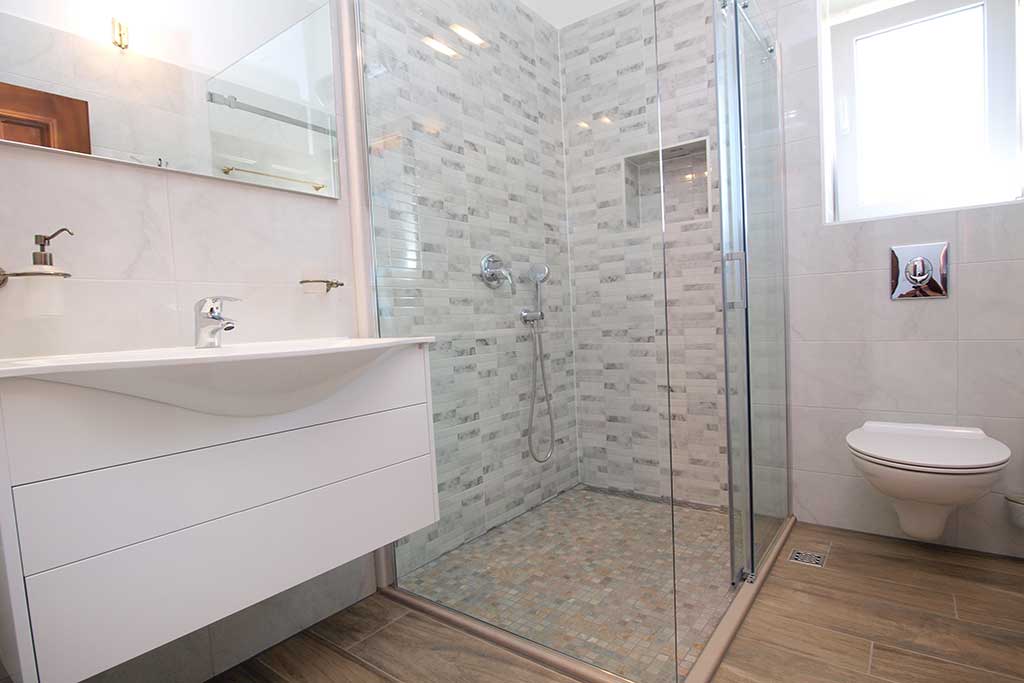 Łazienka - Willa Slave / 18