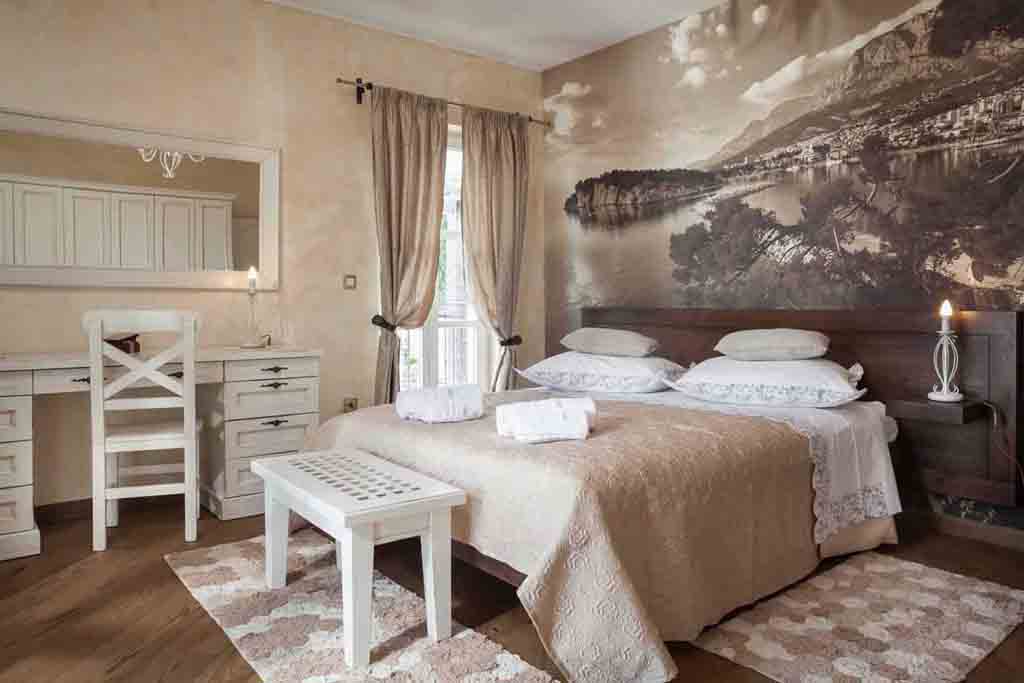 Przestronna sypialnia dwuosobowa - Willa Srzich 2 / 14