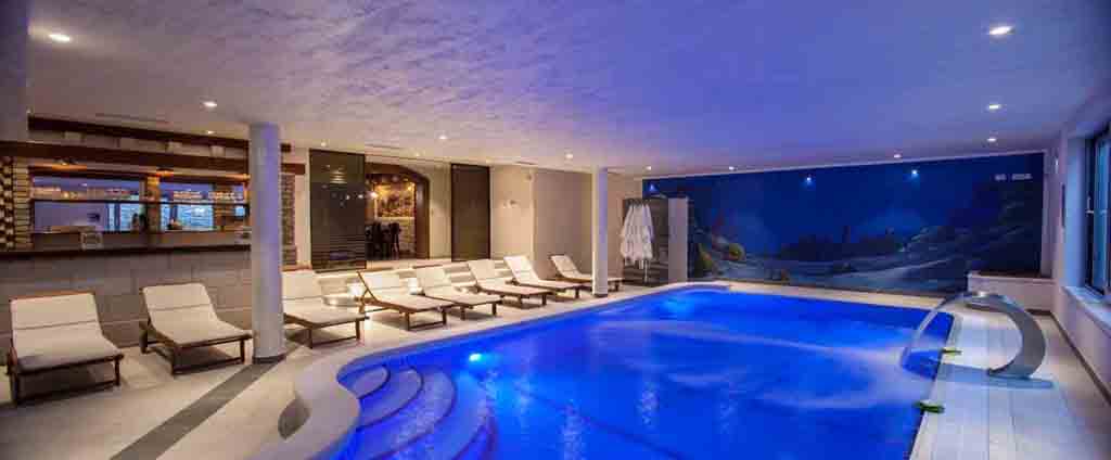 Willa Makarska z odkrytym basenem - Willa Srzich 2 / 40