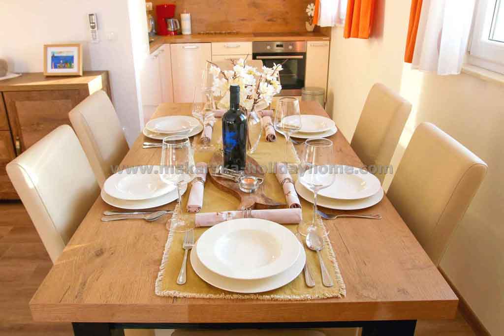 Вторая столовая на вилле на 12 человек - Вилла Клепо / 14