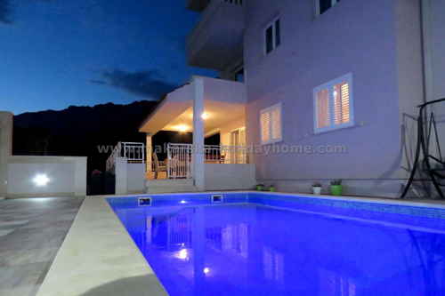 Makarska Apartments with pool  - Villa Klepo