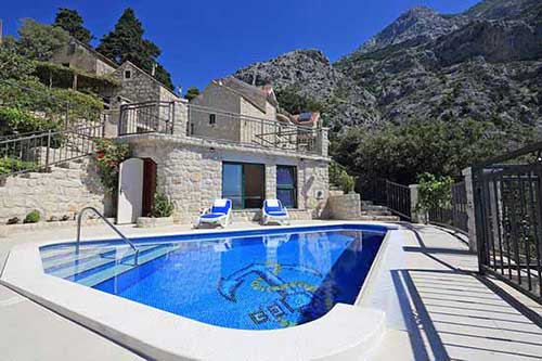 Makarská vila s bazénem pro 8 osob - Villa Marija