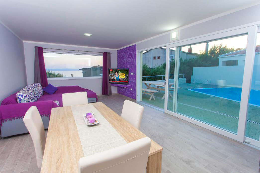 Makarska villa with pool for 4 persons - Villa Robert / 03