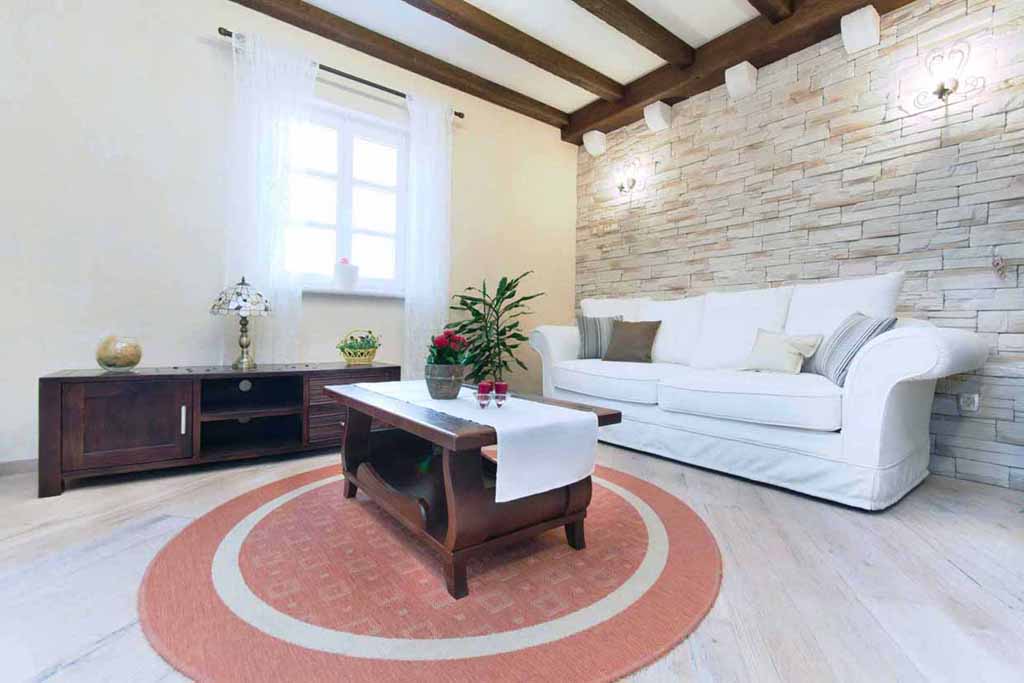 Kombinace tradiční a moderní konstrukce - Villa Srzich 4 / 09