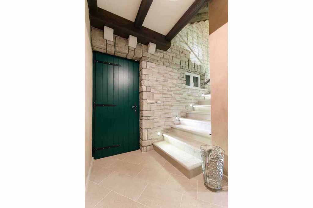 Vnitřní schody na podlahu - Villa Srzich 4 / 15