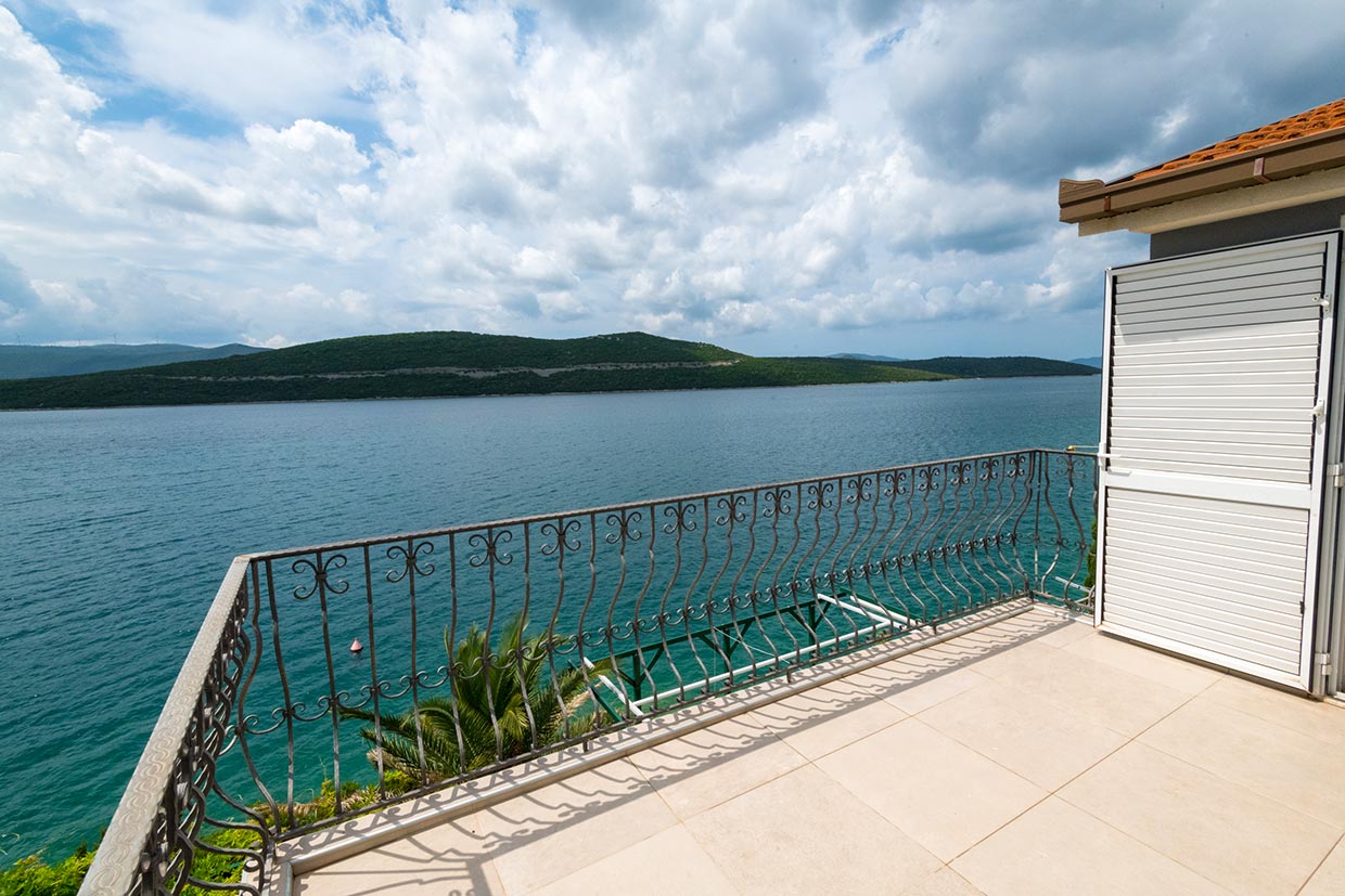 Villa Neum balcony with seaview, Villa Borak / 36