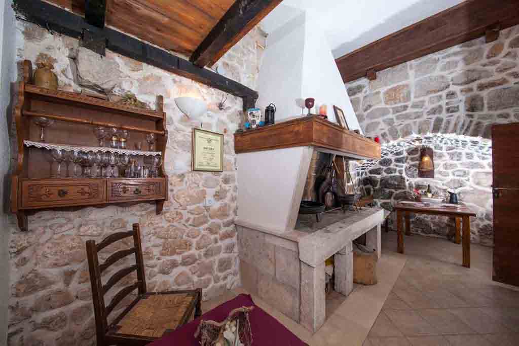 Et sted for sosialisering og moro, Hus Palmina / 41