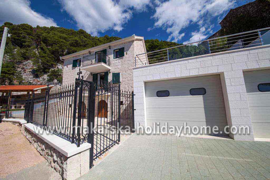 Макарская ривьера вилла с бассейном - Вилла Феникс / 04