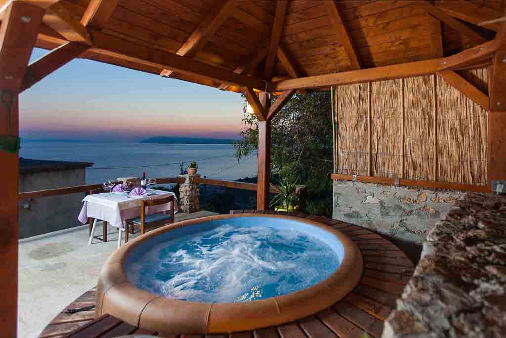 Kuća s Jacuzzijem za 6 osoba - Tučepi - Haus Filipeti / 01