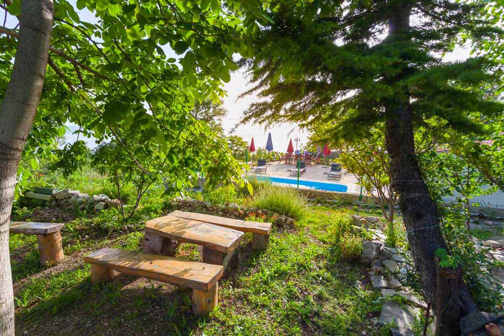 Terrace in natural shade - Villa Ljubo / 12