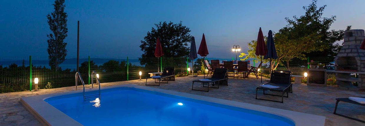 Villa med svømmebasseng Kroatia - Tučepi